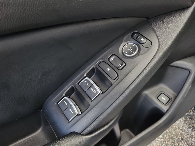 Used 2018 Honda Accord Sport image 19