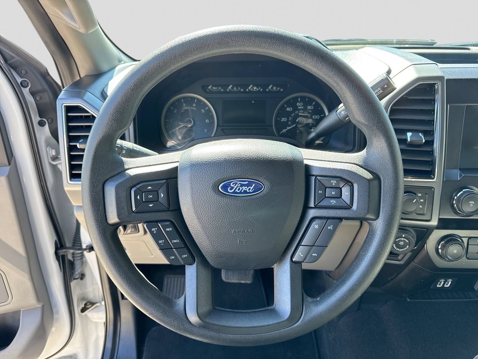 Certified 2020 Ford F150 XLT w/ XTR Package AWD/4WD image 25