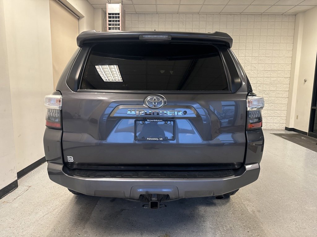 Used 2019 Toyota 4Runner SR5 image 4