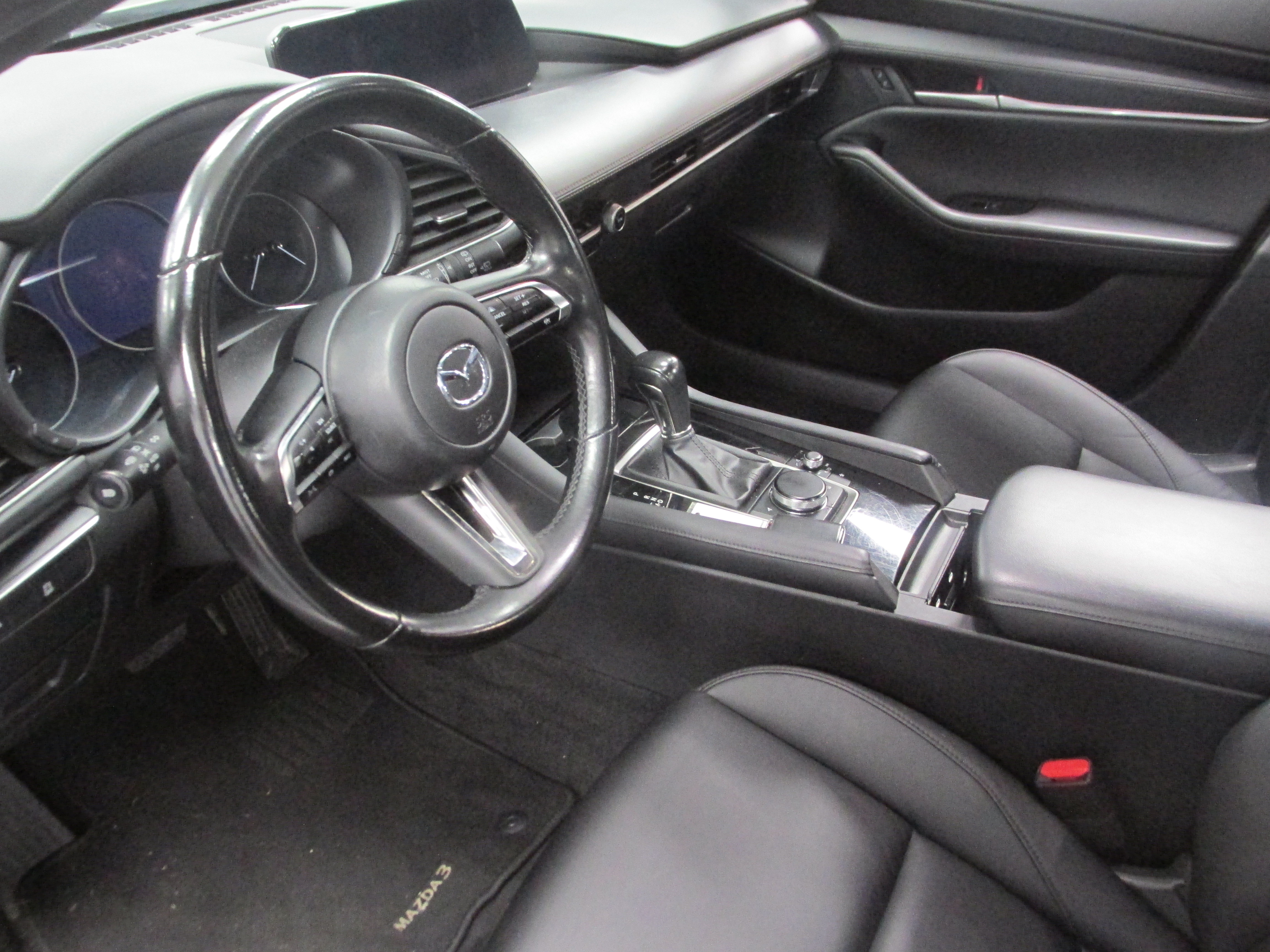 Used 2024 MAZDA MAZDA3 s FWD image 19