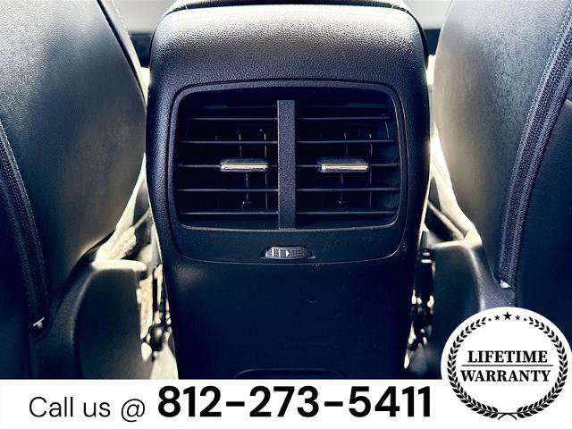 Certified 2023 Ford Escape Platinum AWD/4WD image 25