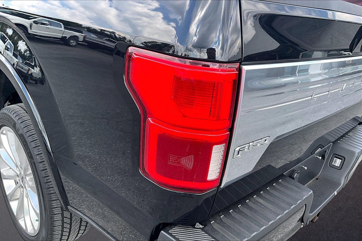 Certified 2020 Ford F150 Limited w/ Trailer Tow Package AWD/4WD image 30