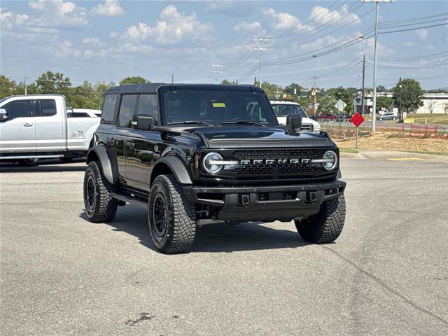 Certified 2024 Ford Bronco Wildtrak AWD/4WD image 2