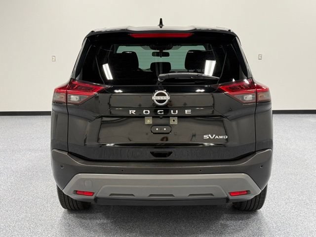 Used 2023 Nissan Rogue SV AWD/4WD image 10