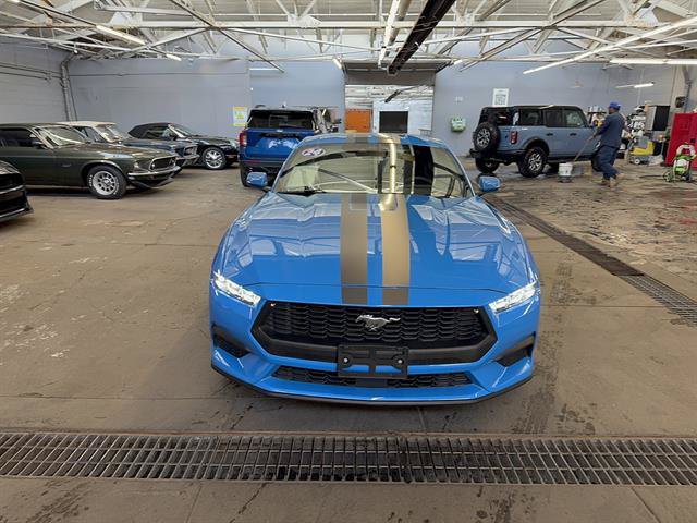 Certified 2024 Ford Mustang Coupe RWD image 8