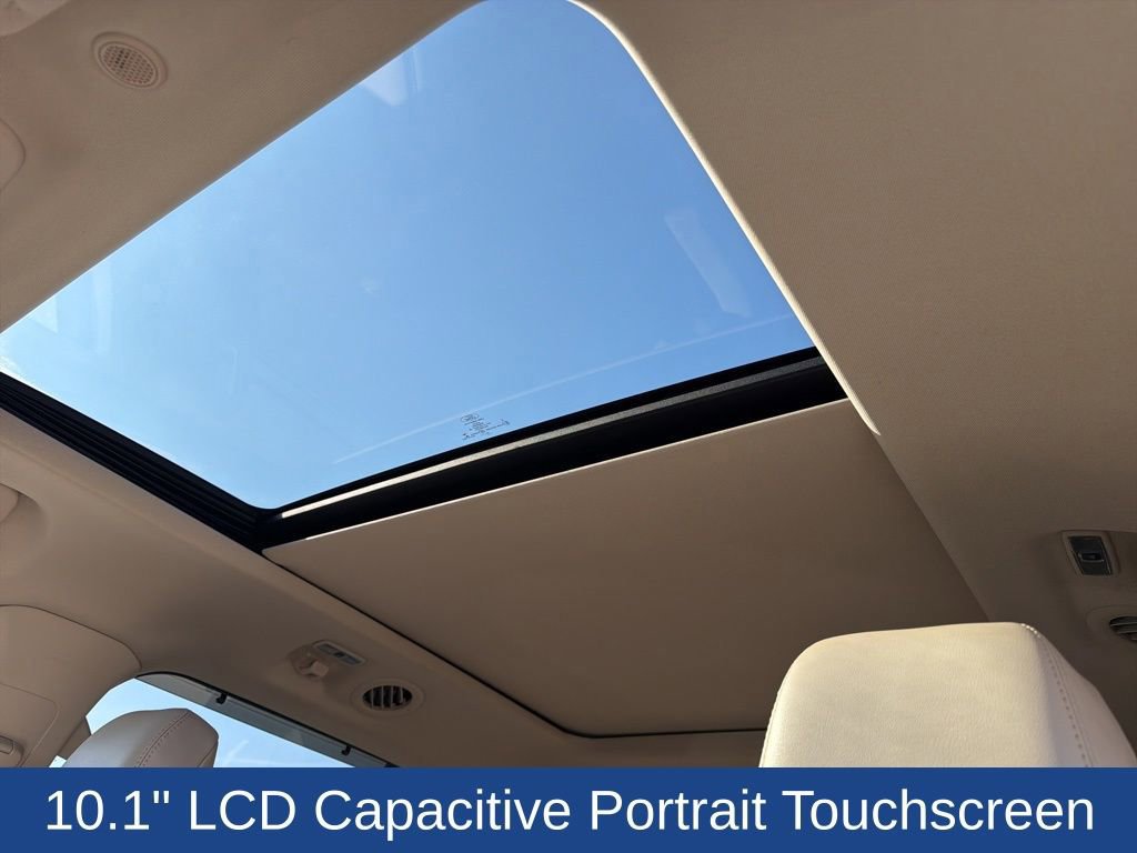 Certified 2020 Ford Explorer Platinum w/ Premium Technology Package image 16