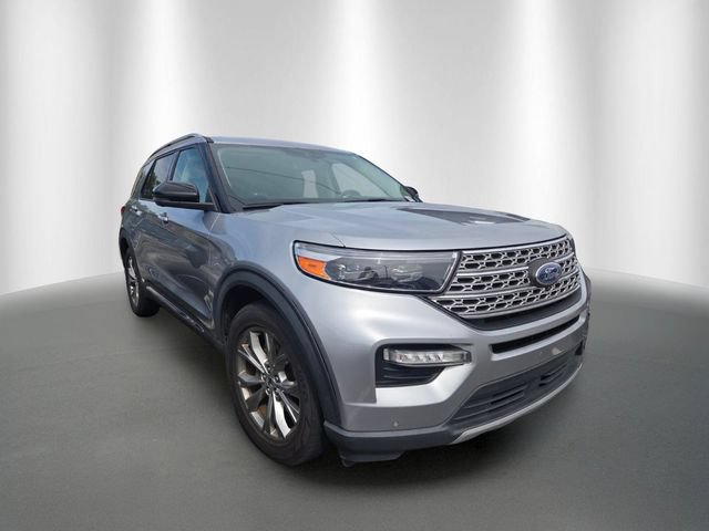 Certified 2022 Ford Explorer Limited w/ Equipment Group 301A RWD image 5