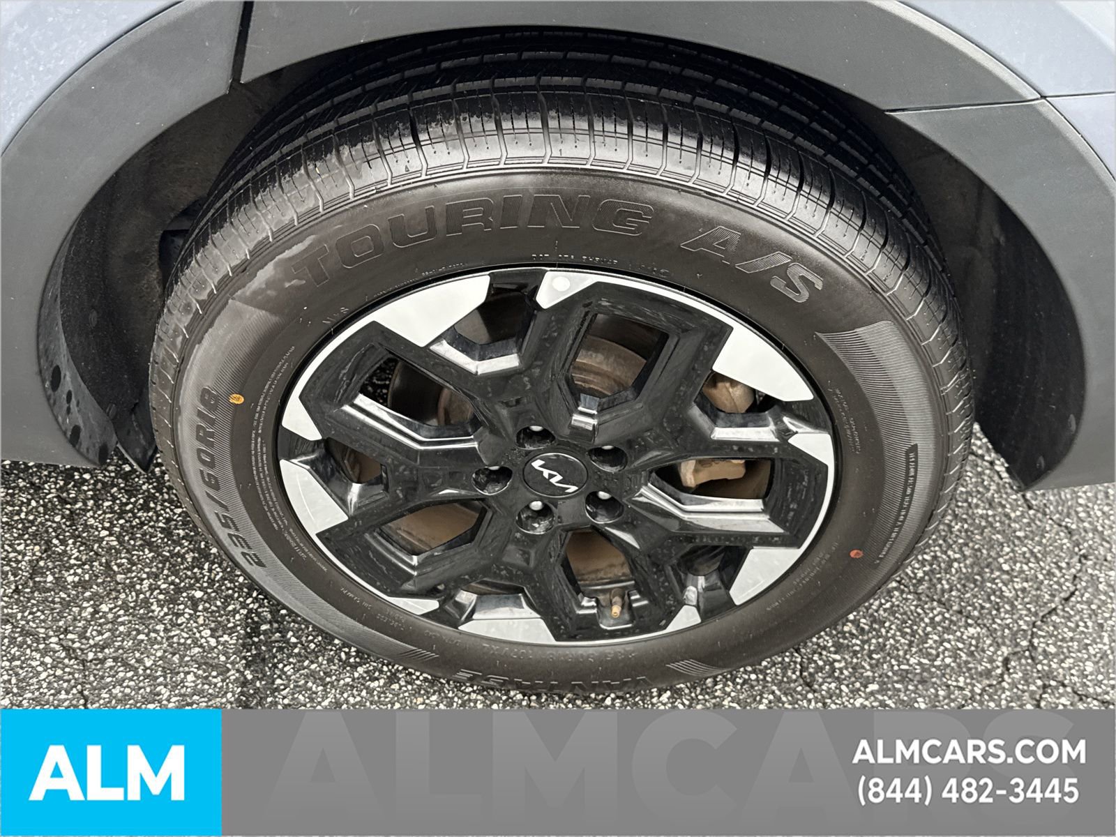 Used 2024 Kia Sorento S image 25