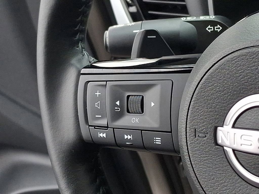 Used 2024 Nissan Rogue Platinum w/ Platinum Premium Package image 23