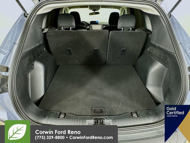 Certified 2022 Ford Escape SE w/ SE Sport Appearance Package image 28