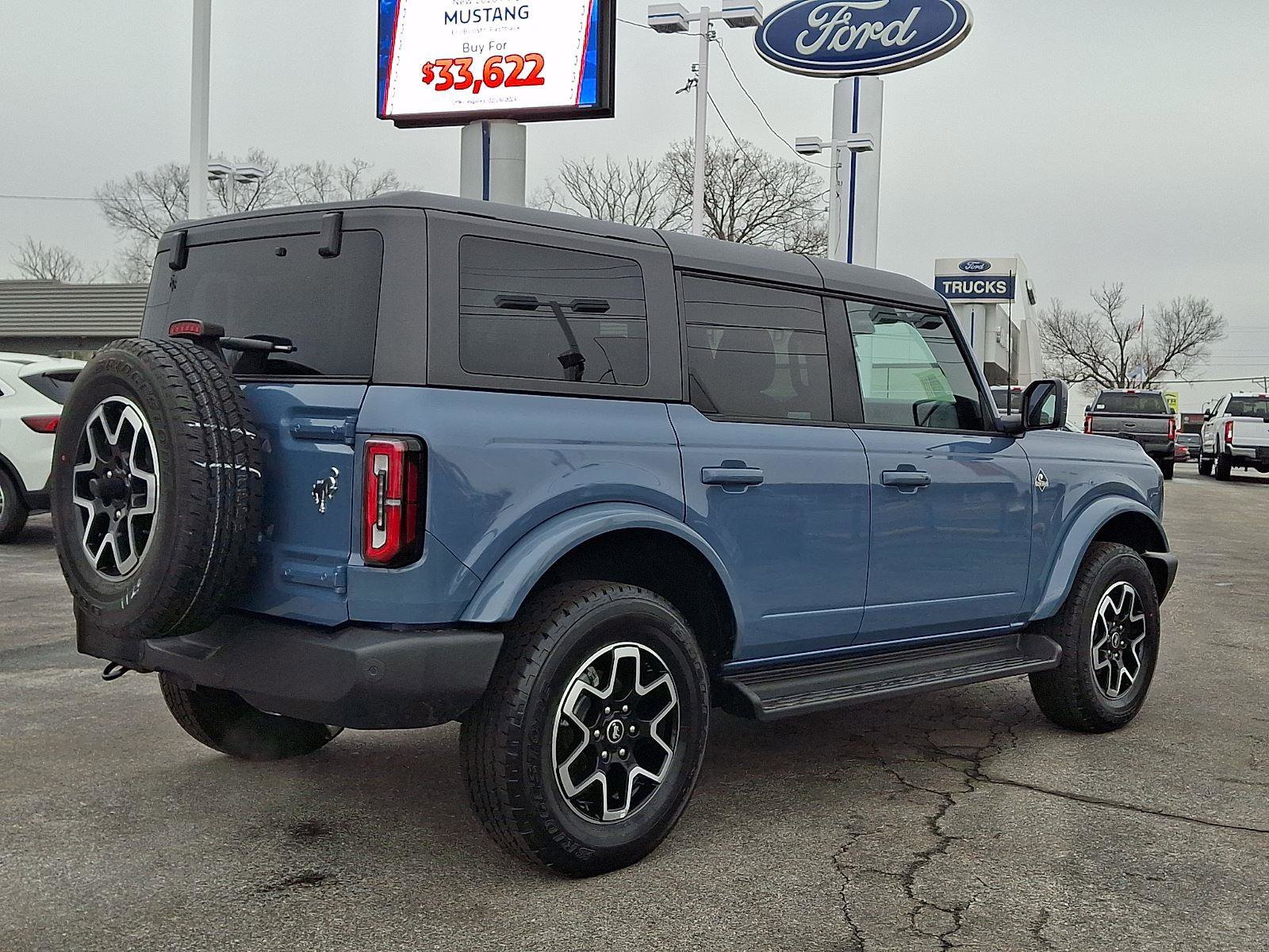 Certified 2025 Ford Bronco Outer Banks image 6