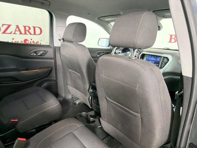 Used 2021 GMC Acadia SLE w/ Driver Convenience Package FWD image 19