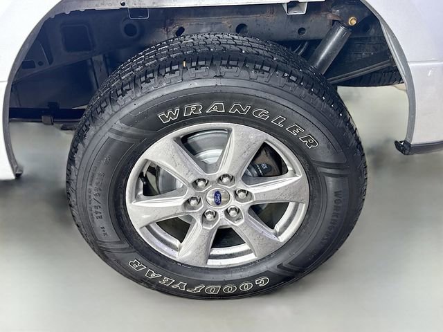 Certified 2018 Ford F150 XLT w/ Equipment Group 302A Luxury image 30