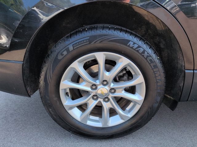 Used 2020 Chevrolet Equinox LT w/ Driver Convenience Package AWD/4WD image 12