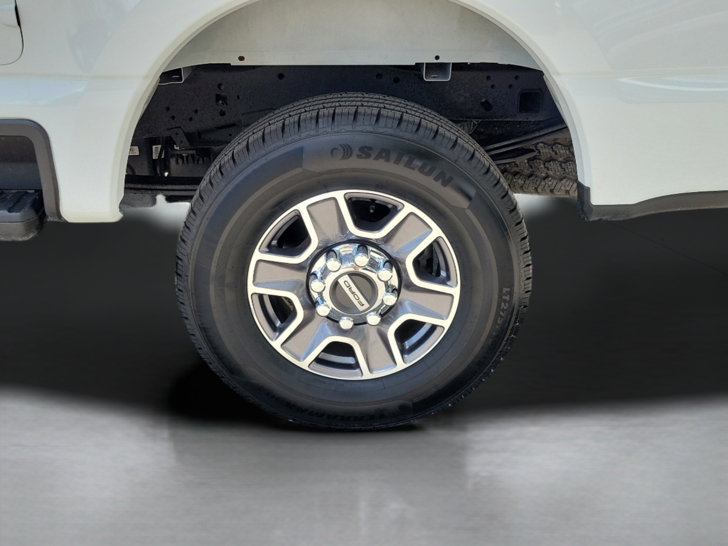 Certified 2026 Ford F250 Lariat AWD/4WD image 32