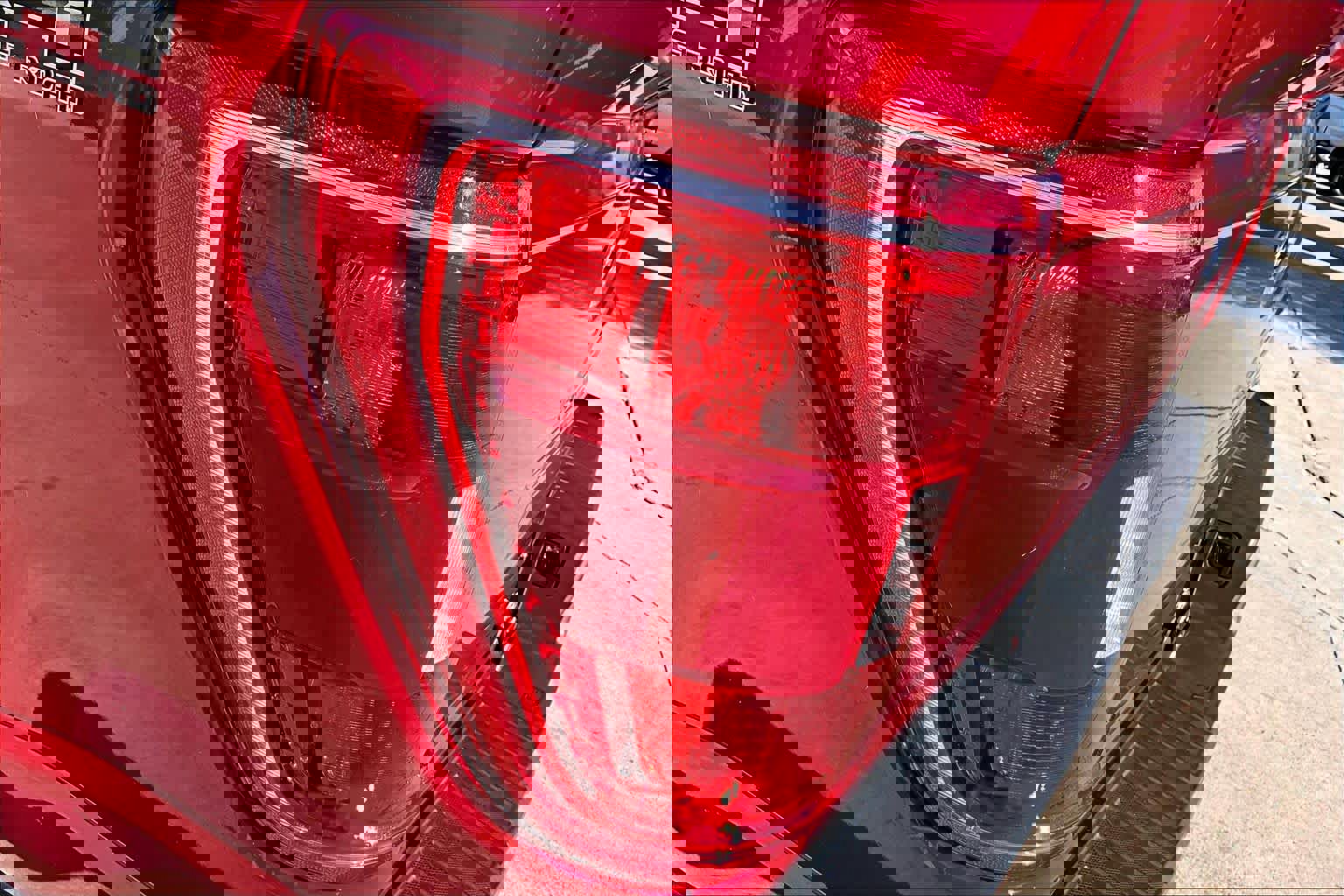 Certified 2022 Ford F150 XLT w/ Equipment Group 302A High image 28