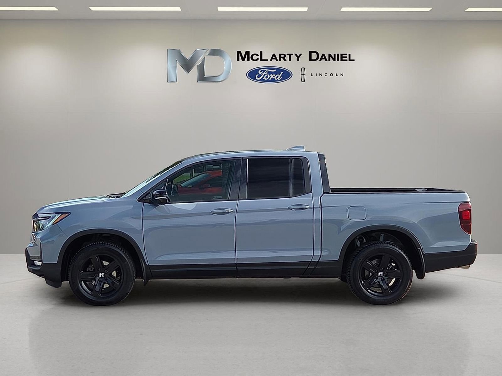 Used 2023 Honda Ridgeline Black Edition image 3