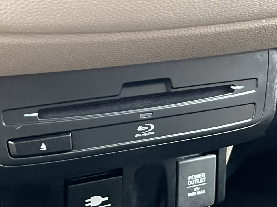 Used 2023 Honda Odyssey Touring image 36