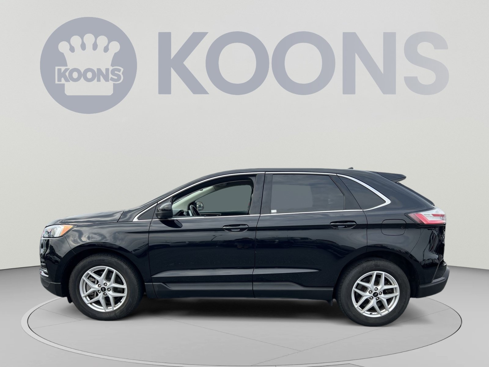 Certified 2024 Ford Edge SEL AWD/4WD image 2
