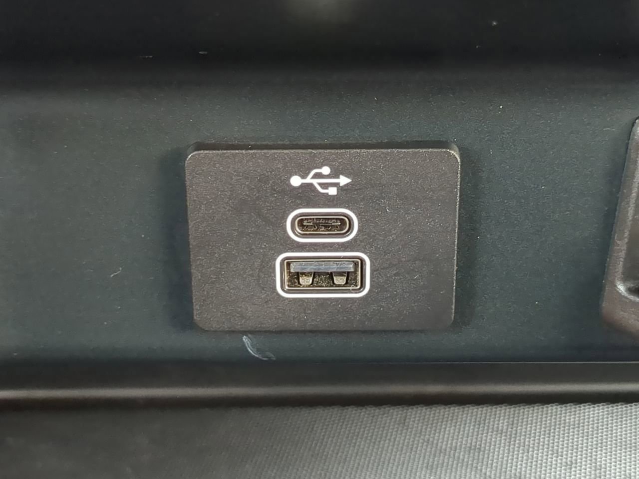 Certified 2025 Ford F150 XLT w/ Equipment Group 301A Standard image 21