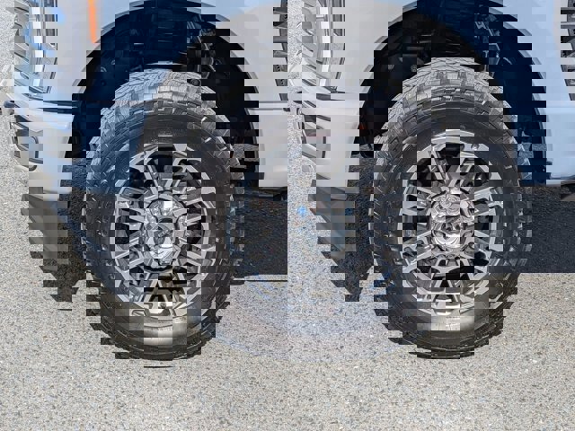 Certified 2025 Ford F350 Platinum w/ Platinum Plus Package image 11