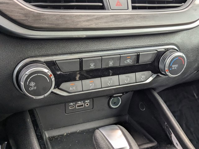 Used 2024 Nissan Altima 2.5 SV FWD image 19