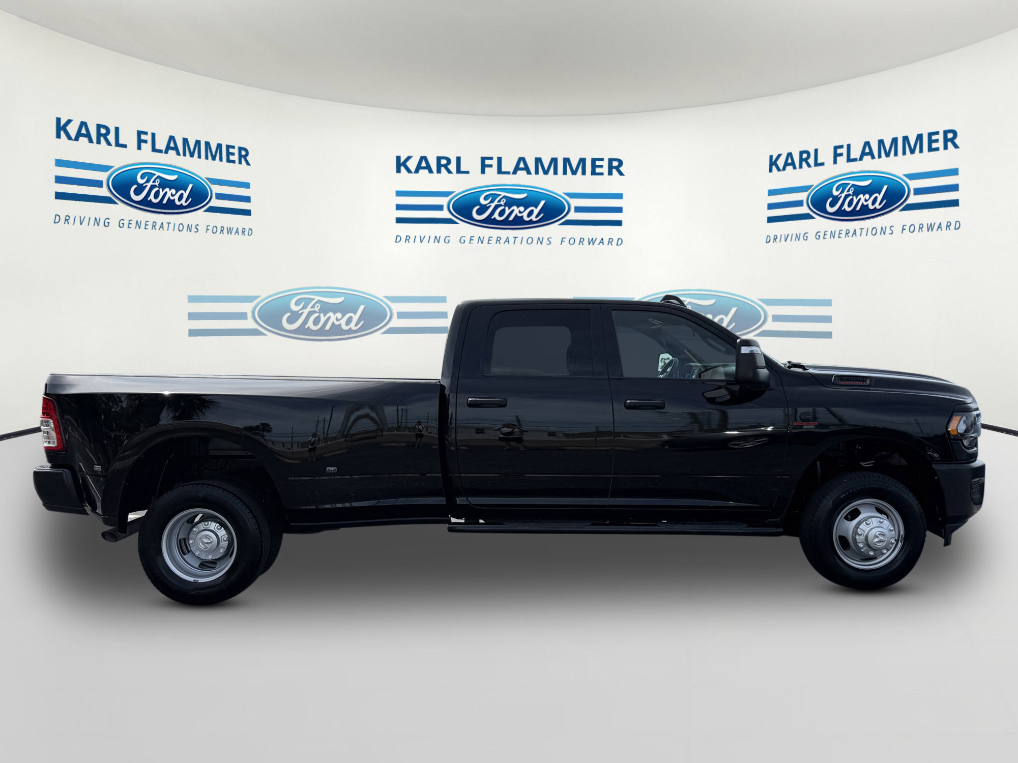 Used 2023 RAM 3500 Tradesman w/ Bed Utility Group AWD/4WD image 2