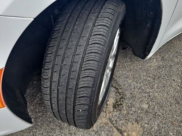 Used 2024 Chrysler Pacifica Touring-L FWD image 31