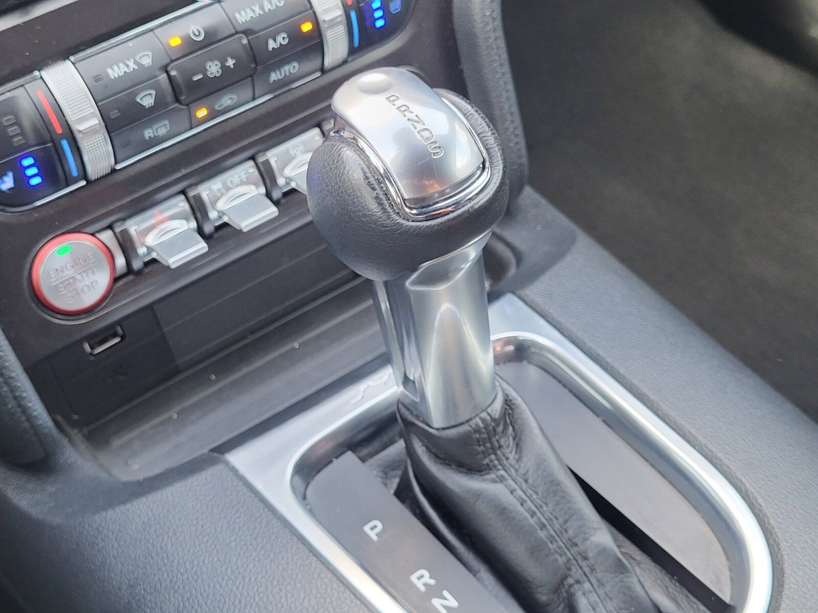 Certified 2022 Ford Mustang Premium RWD image 24