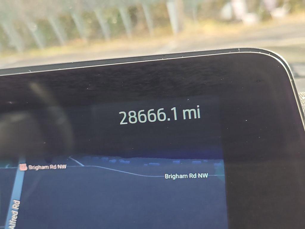 Certified 2025 Ford Expedition Platinum image 32