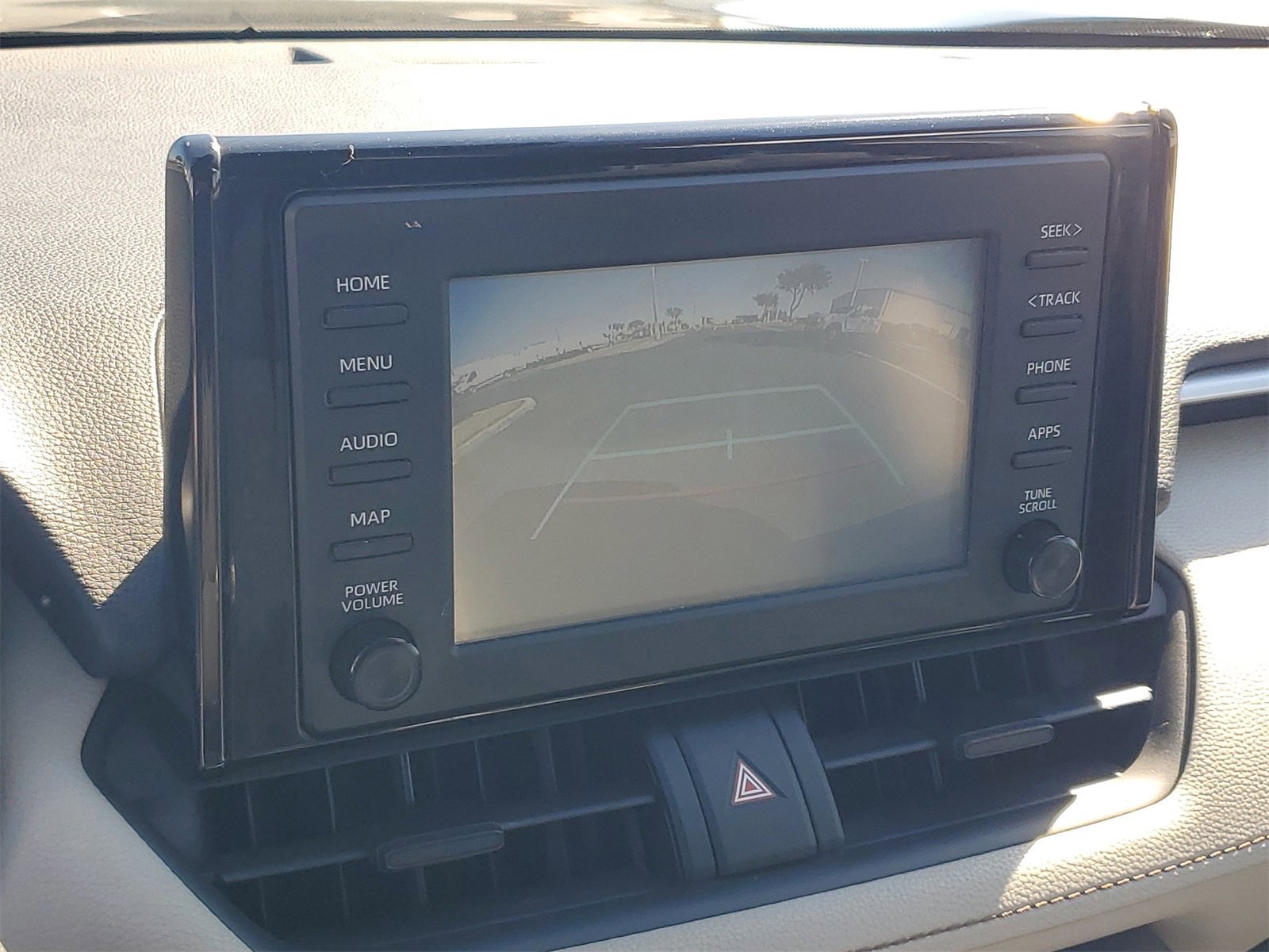 Used 2019 Toyota RAV4 XLE image 22