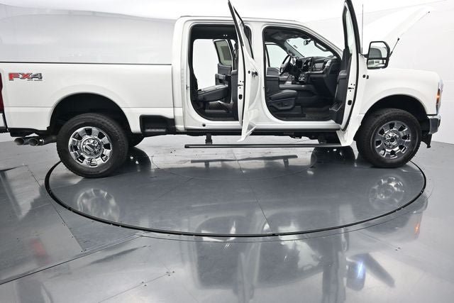 Certified 2025 Ford F350 Lariat w/ Lariat Ultimate Package AWD/4WD image 43