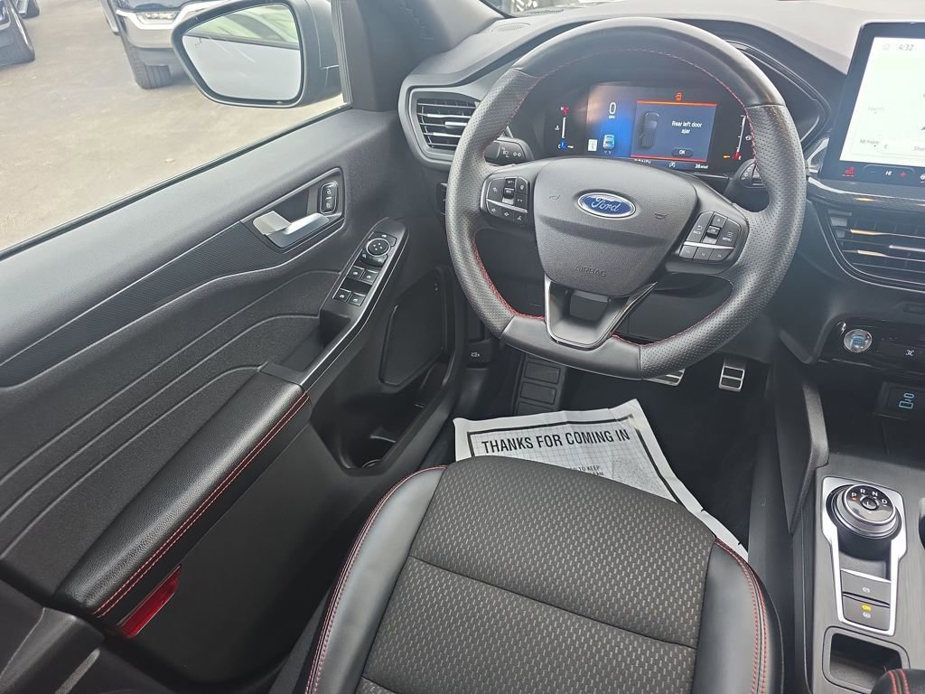 Certified 2023 Ford Escape ST-Line w/ Tech Pack #1 AWD/4WD image 22