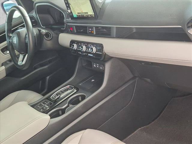 Used 2024 Honda Pilot Touring image 25