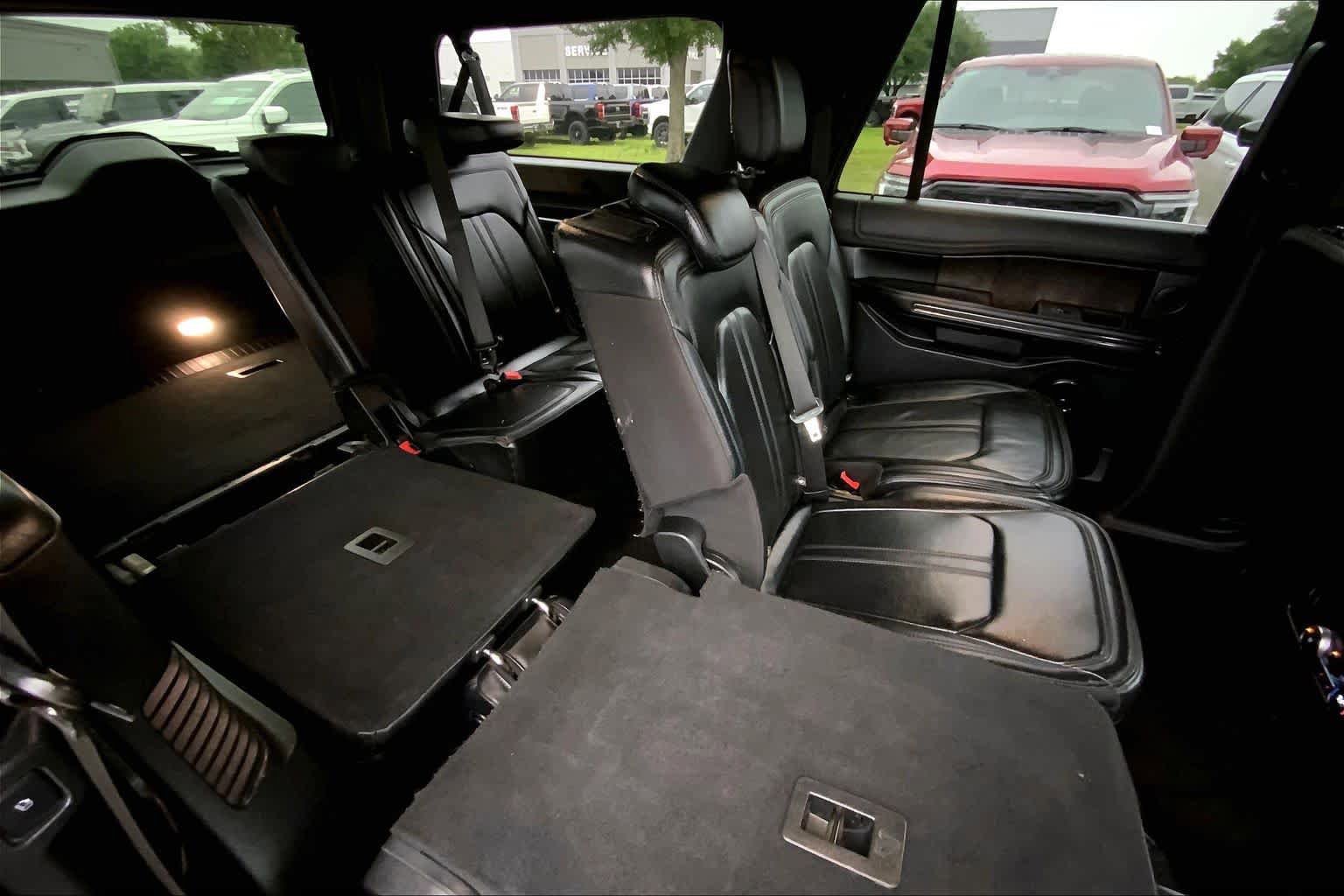 Certified 2019 Ford Expedition Max Limited RWD image 18