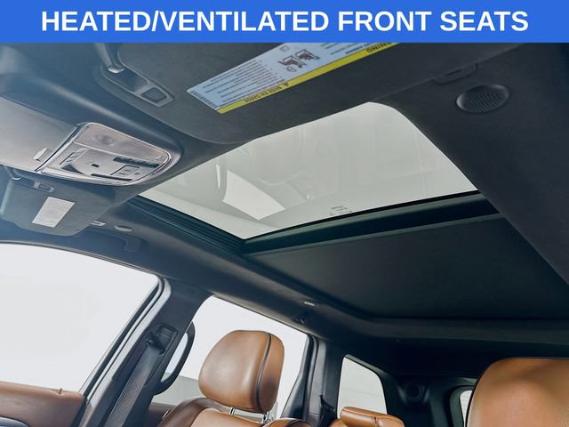 Used 2017 Jeep Grand Cherokee Summit image 5