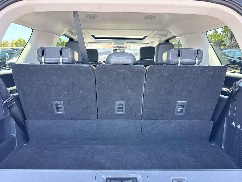 Certified 2025 Ford Expedition Active RWD image 8