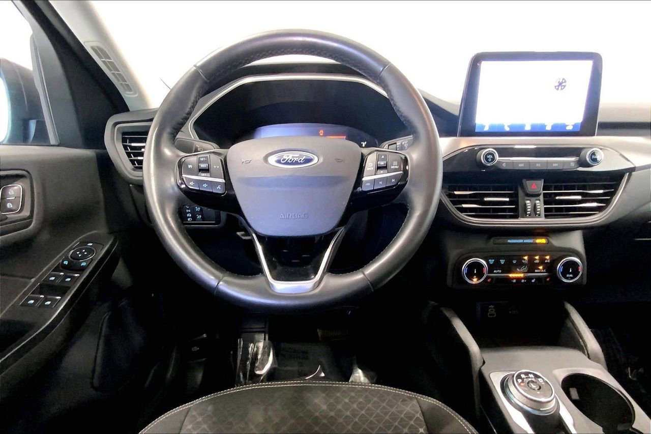 Certified 2024 Ford Escape Active AWD/4WD image 4