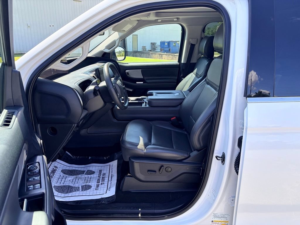 Certified 2025 Ford Expedition Max Active AWD/4WD image 21