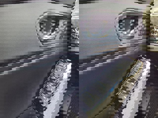 Used 2025 Honda Accord Touring image 21