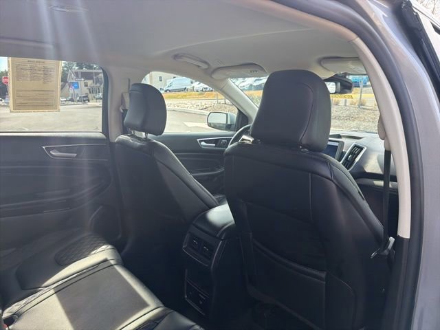 Certified 2024 Ford Edge Titanium image 30