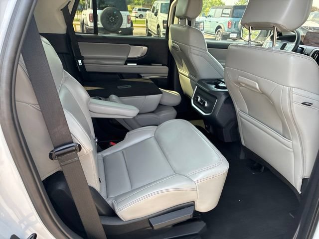 Certified 2025 Ford Expedition Active AWD/4WD image 72
