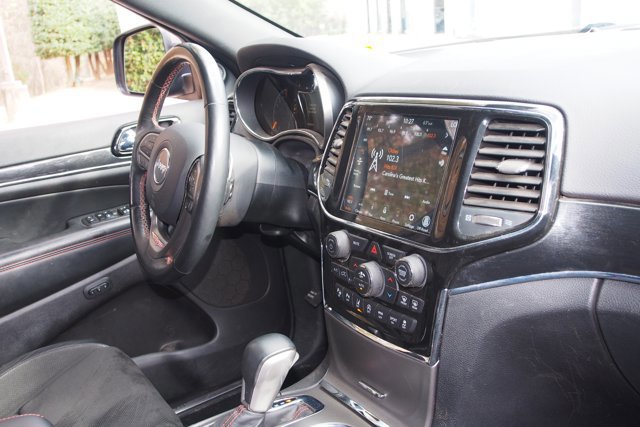 Used 2019 Jeep Grand Cherokee Trailhawk image 10