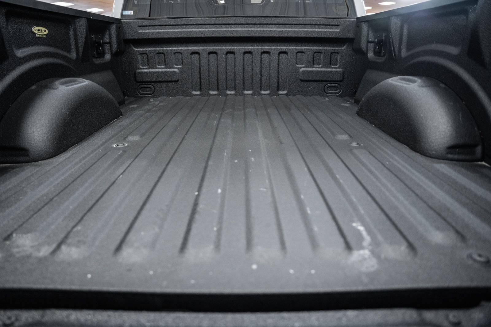 Certified 2023 Ford F150 Lariat w/ Equipment Group 502A High image 21