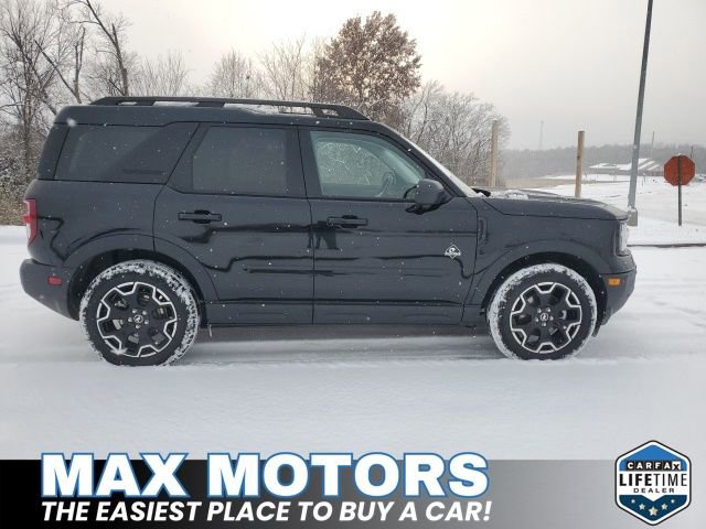 Certified 2025 Ford Bronco Sport Outer Banks w/ Outer Banks Tech Package+ image 2