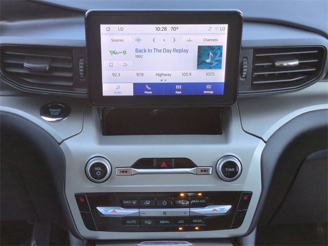 Certified 2022 Ford Explorer XLT image 18