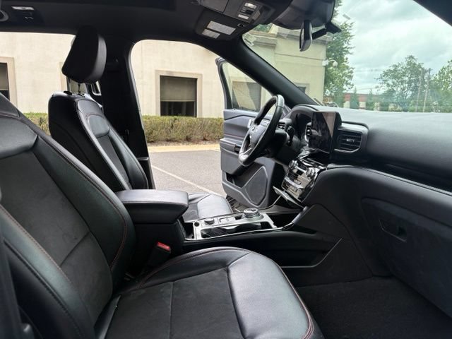 Certified 2023 Ford Explorer ST-Line w/ Class IV Trailer Tow Package AWD/4WD image 21