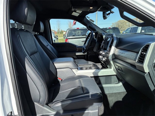 Certified 2022 Ford F350 Lariat w/ Lariat Ultimate Package image 17