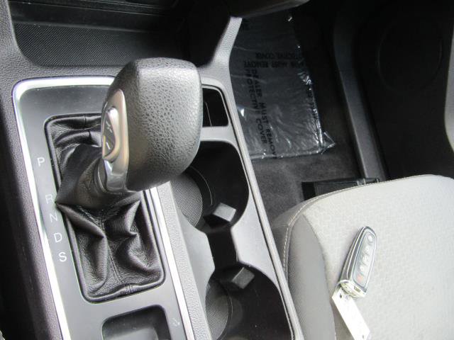 Certified 2018 Ford Escape SE image 25