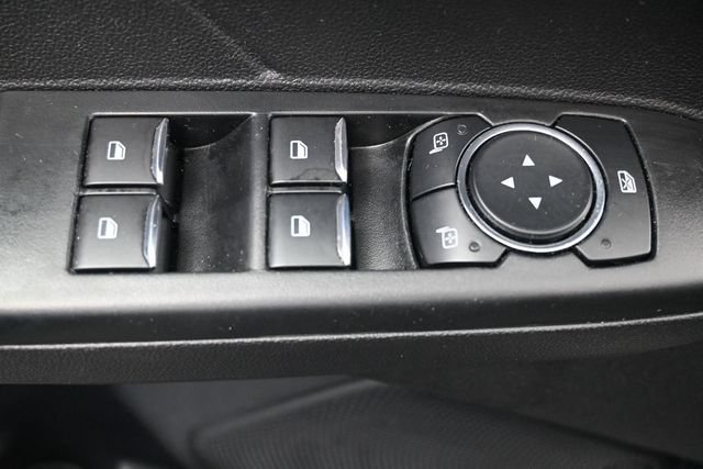 Certified 2025 Ford Escape ST-Line Select AWD/4WD image 7